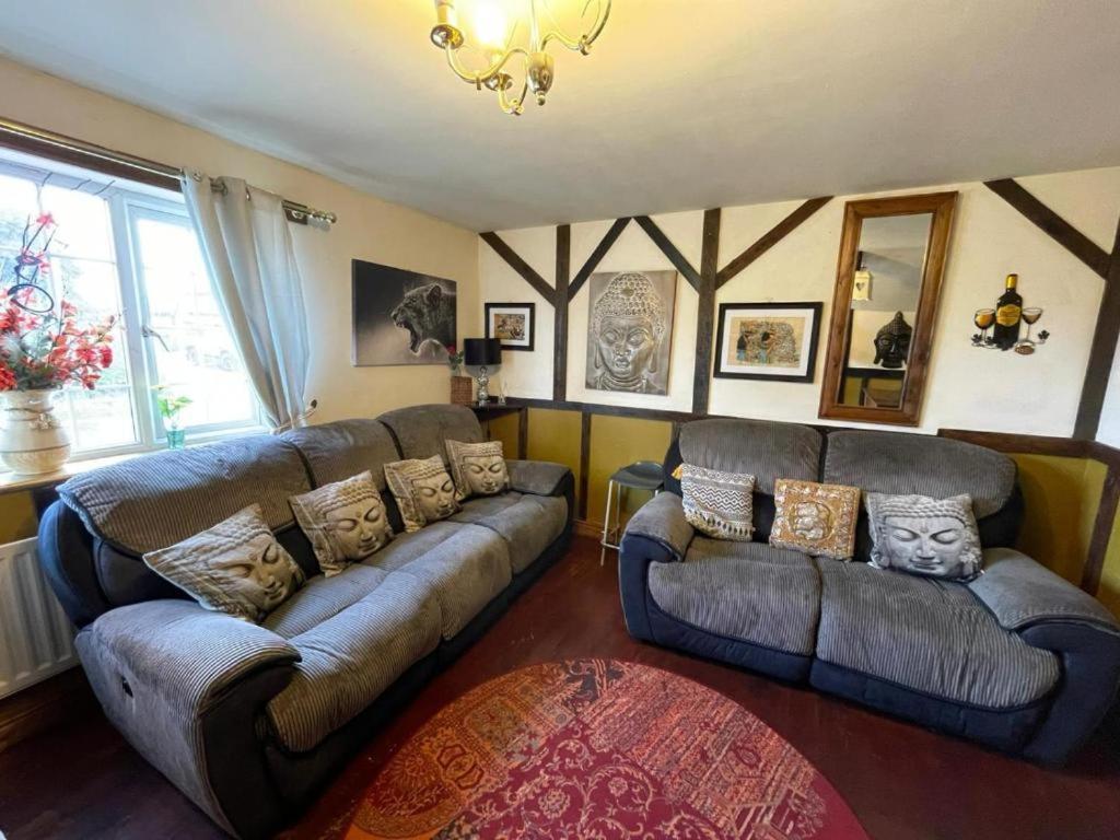 Oyo Yarm Cottages Kirklevington 外观 照片